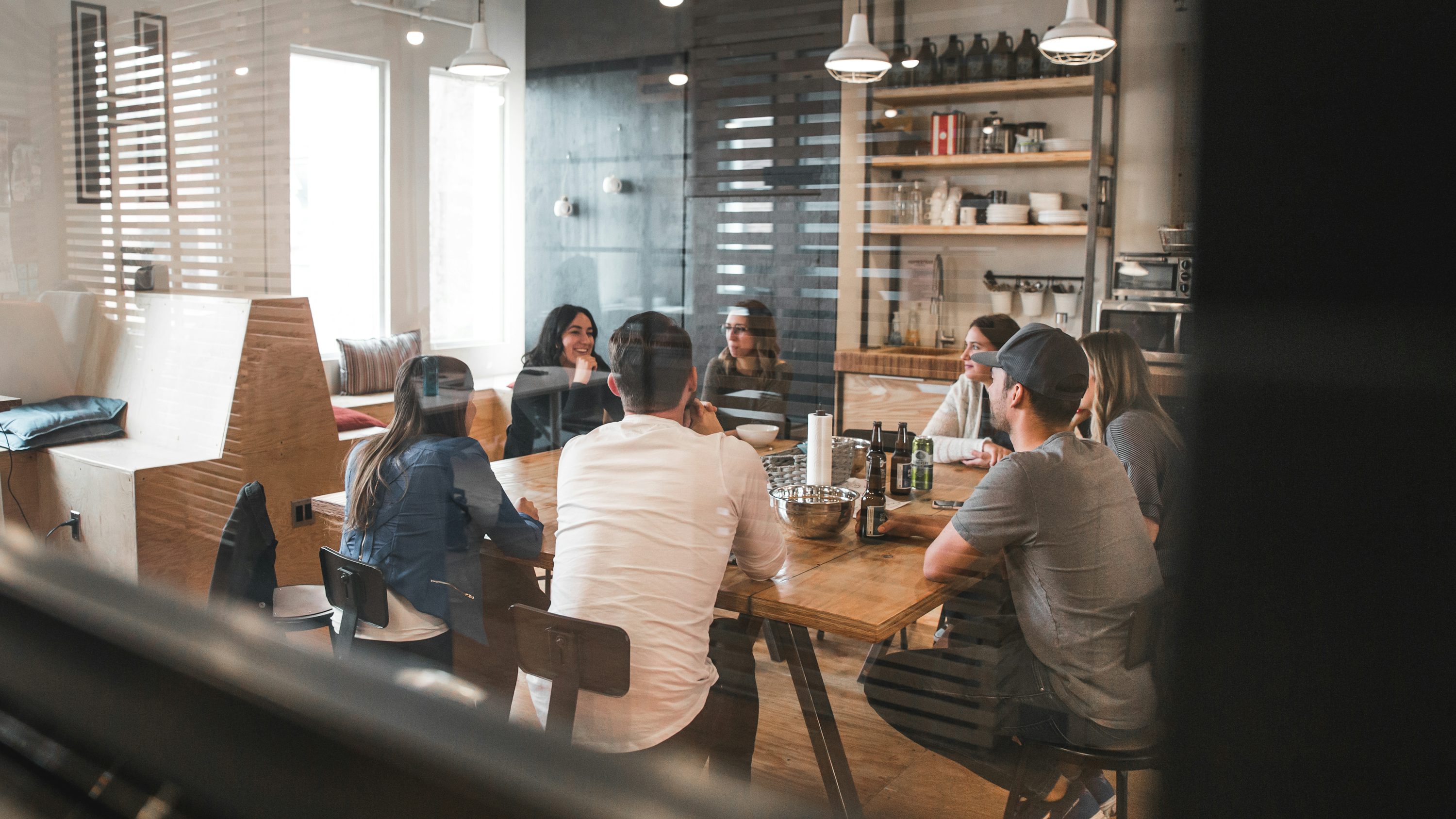 Business strategy and advisory discussion